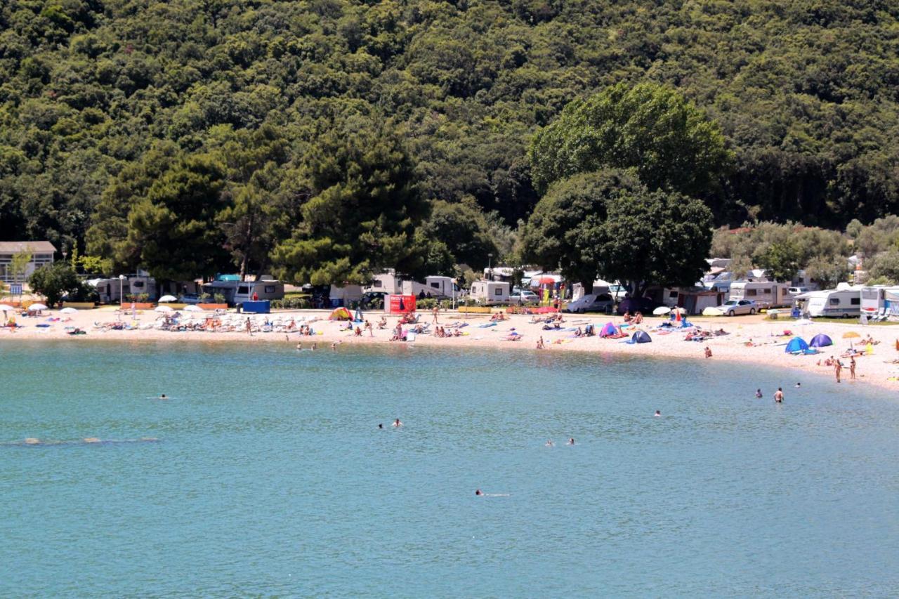 Apartments With A Parking Space Rabac, Labin - 6414 מראה חיצוני תמונה