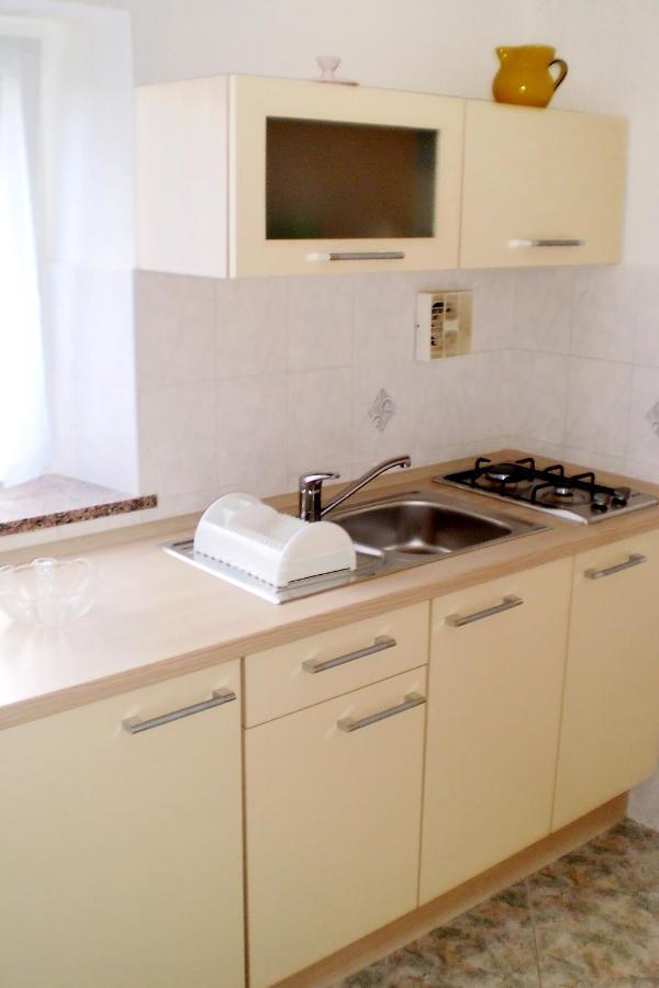 Apartments With A Parking Space Rabac, Labin - 6414 מראה חיצוני תמונה