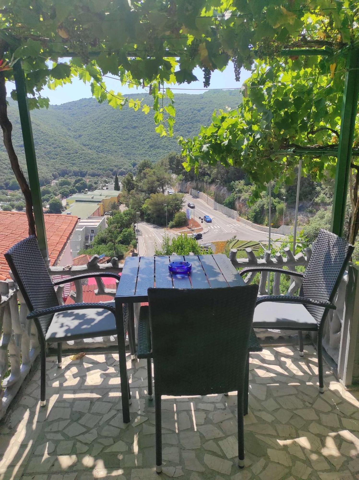 Apartments With A Parking Space Rabac, Labin - 6414 מראה חיצוני תמונה
